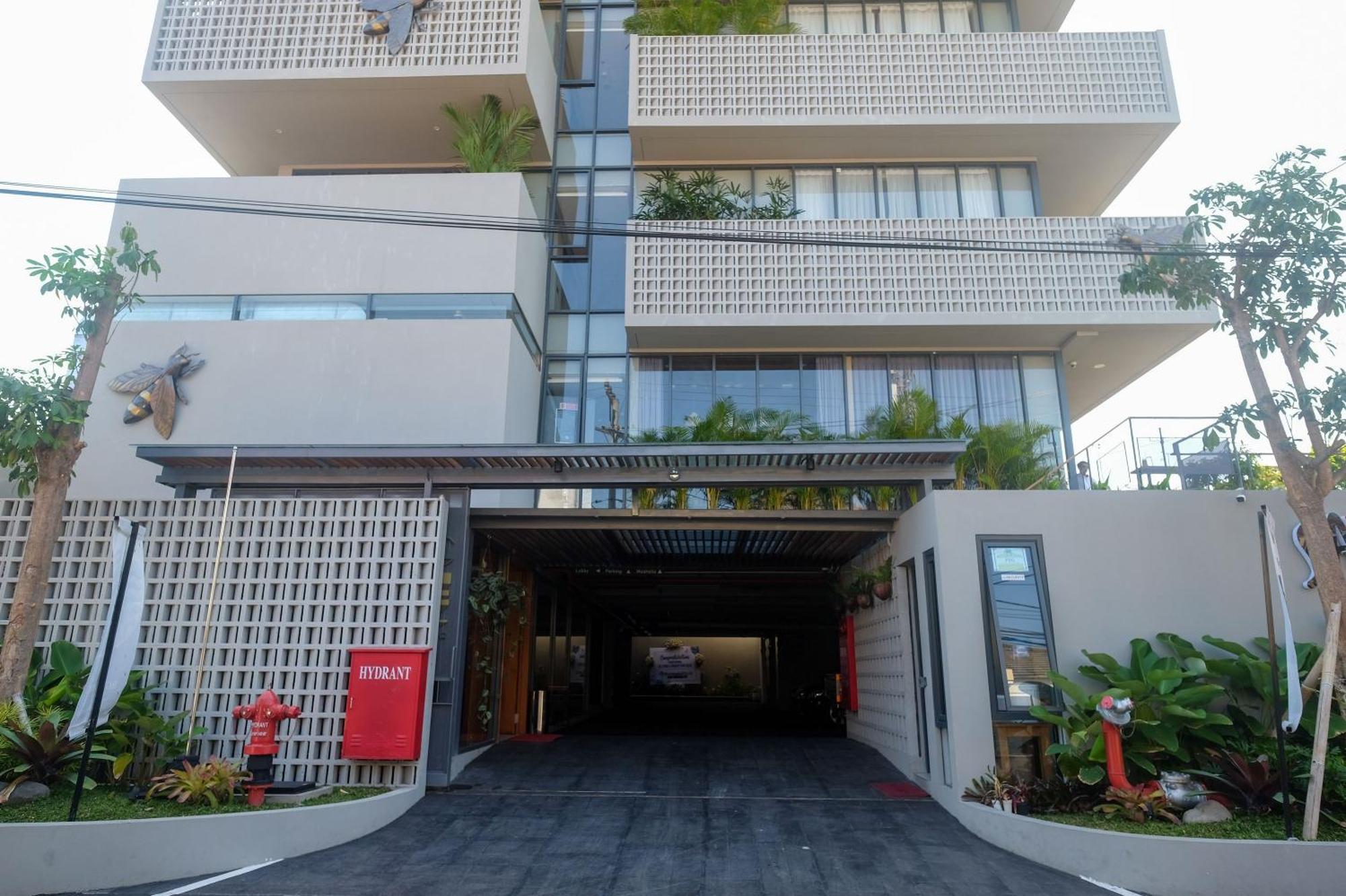 Sans Hotel Rg Living Jogja By Reddoorz Pakualaman Eksteriør bilde