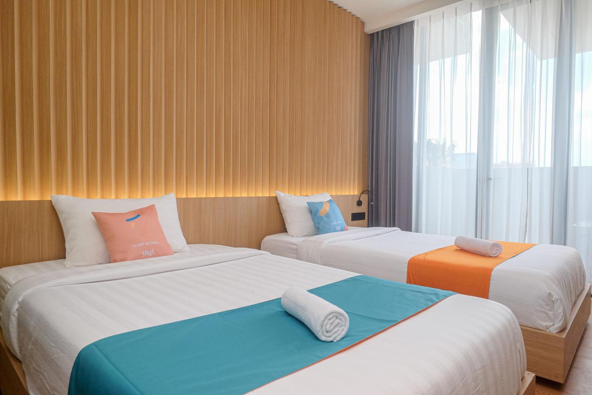 Sans Hotel Rg Living Jogja By Reddoorz Pakualaman Eksteriør bilde