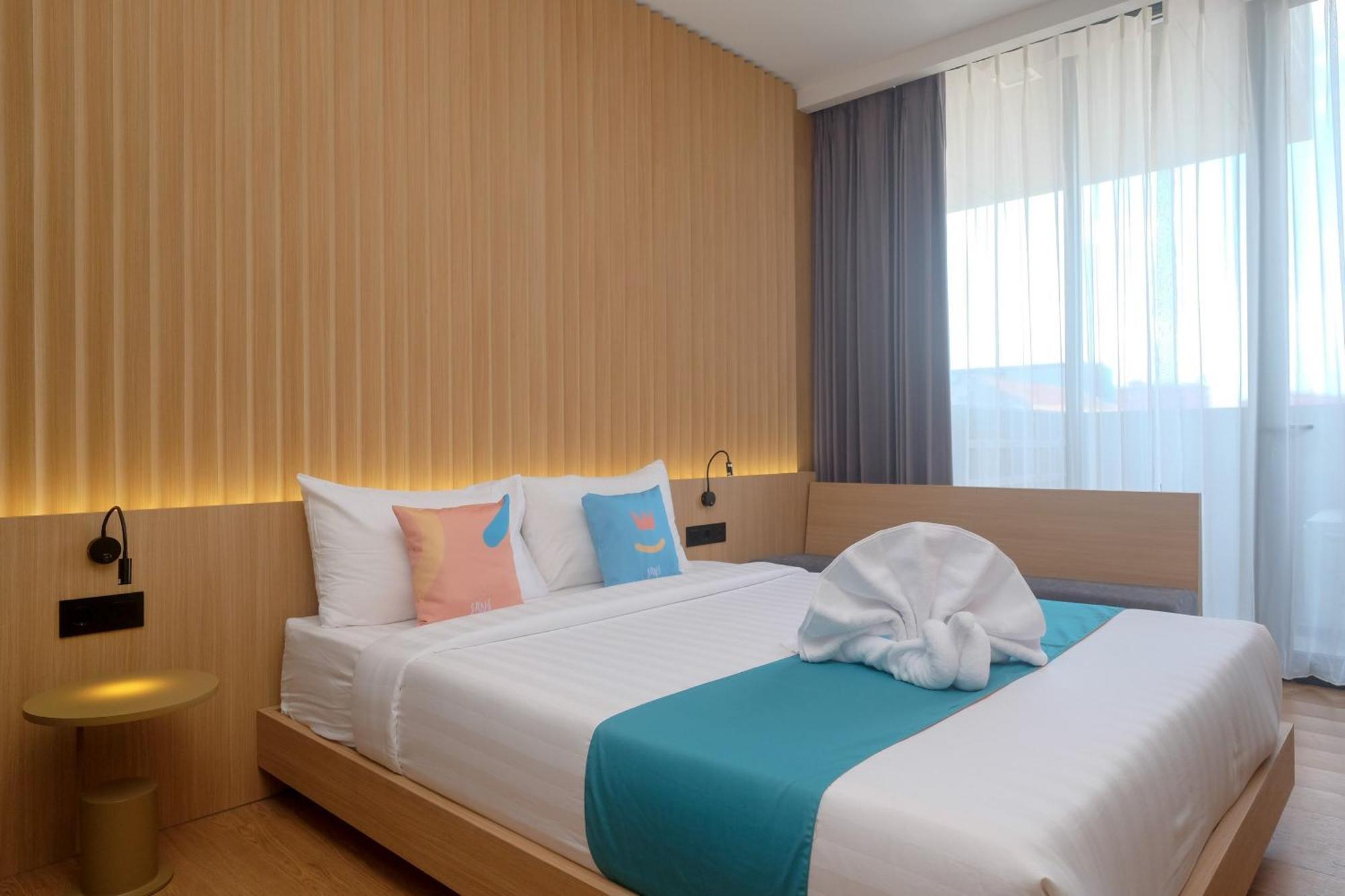 Sans Hotel Rg Living Jogja By Reddoorz Pakualaman Eksteriør bilde