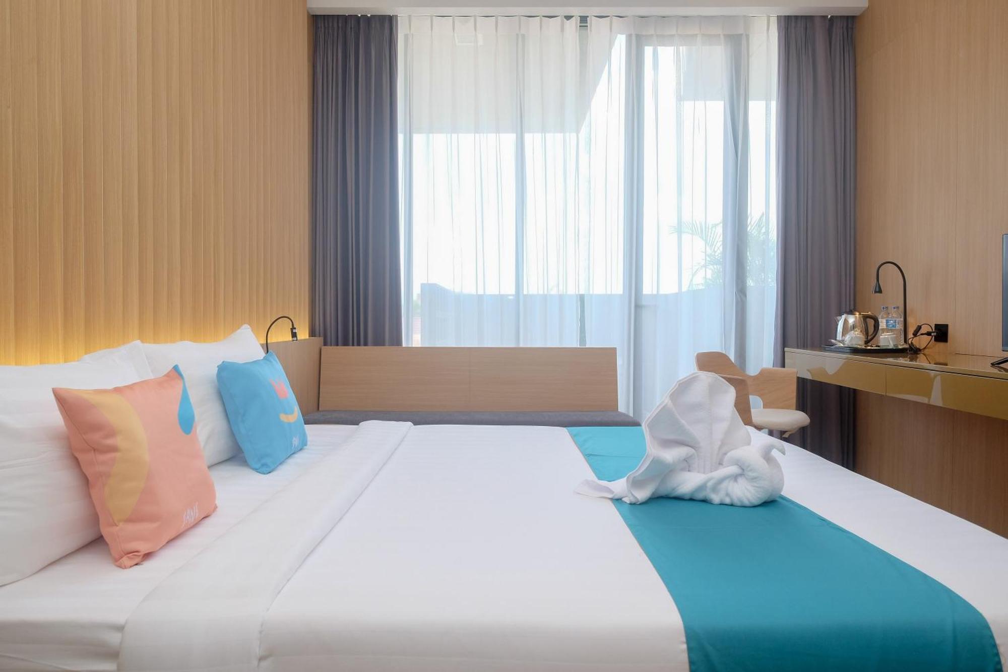 Sans Hotel Rg Living Jogja By Reddoorz Pakualaman Eksteriør bilde