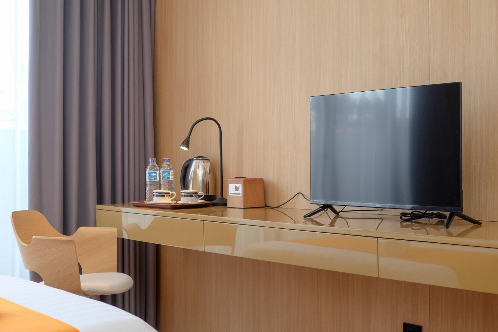 Sans Hotel Rg Living Jogja By Reddoorz Pakualaman Eksteriør bilde
